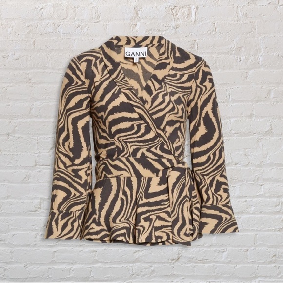{Ganni} zebra print wrap top - Picture 6 of 6